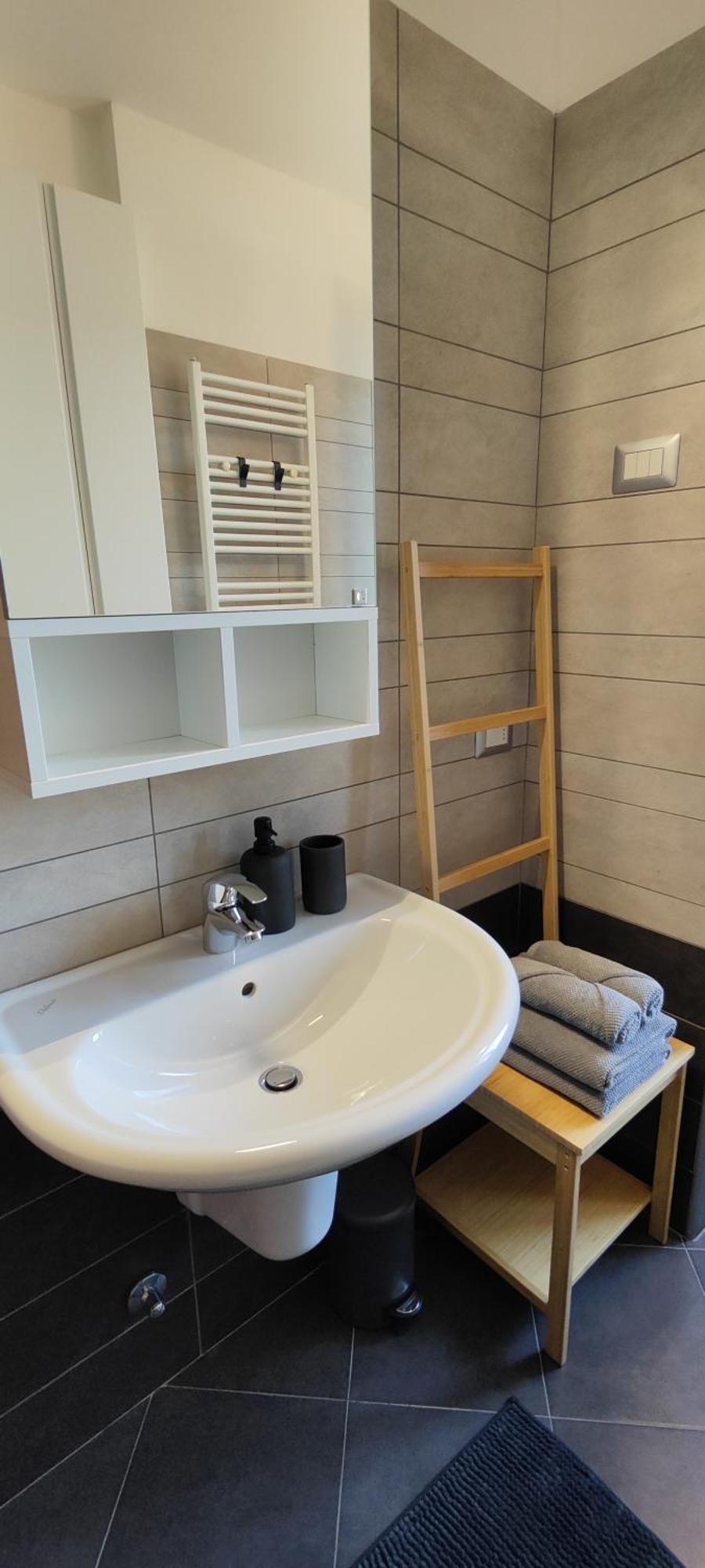 Apartament Jasmine Malpensa Express And Train To Milano Busto Arsizio Zewnętrze zdjęcie
