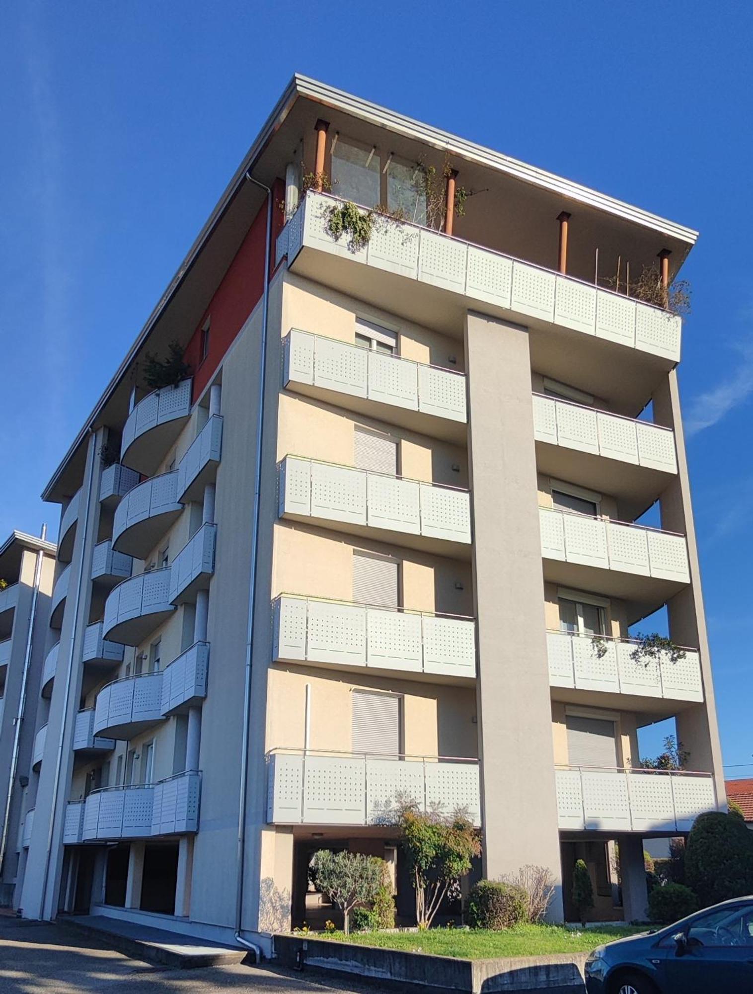 Apartament Jasmine Malpensa Express And Train To Milano Busto Arsizio Zewnętrze zdjęcie